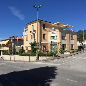  Affittacamere Meublé Ca' Rodi 3 Leoni